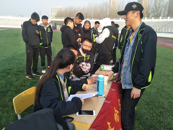 1557024288232027.jpg 跑.jpg