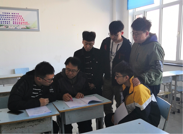 1555307330140429.jpg 吴老师.jpg