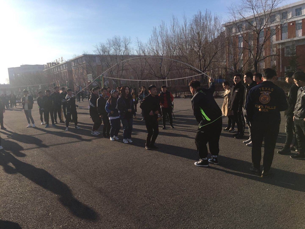 1555637843139117.jpg 跳绳.jpg